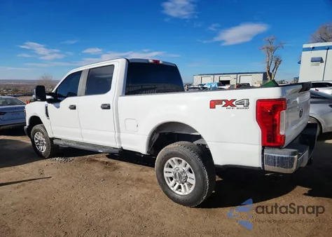 2019 Ford F250 Super Duty z USA, uszkodzony, nr VIN 1FT7W2B69KEC32452